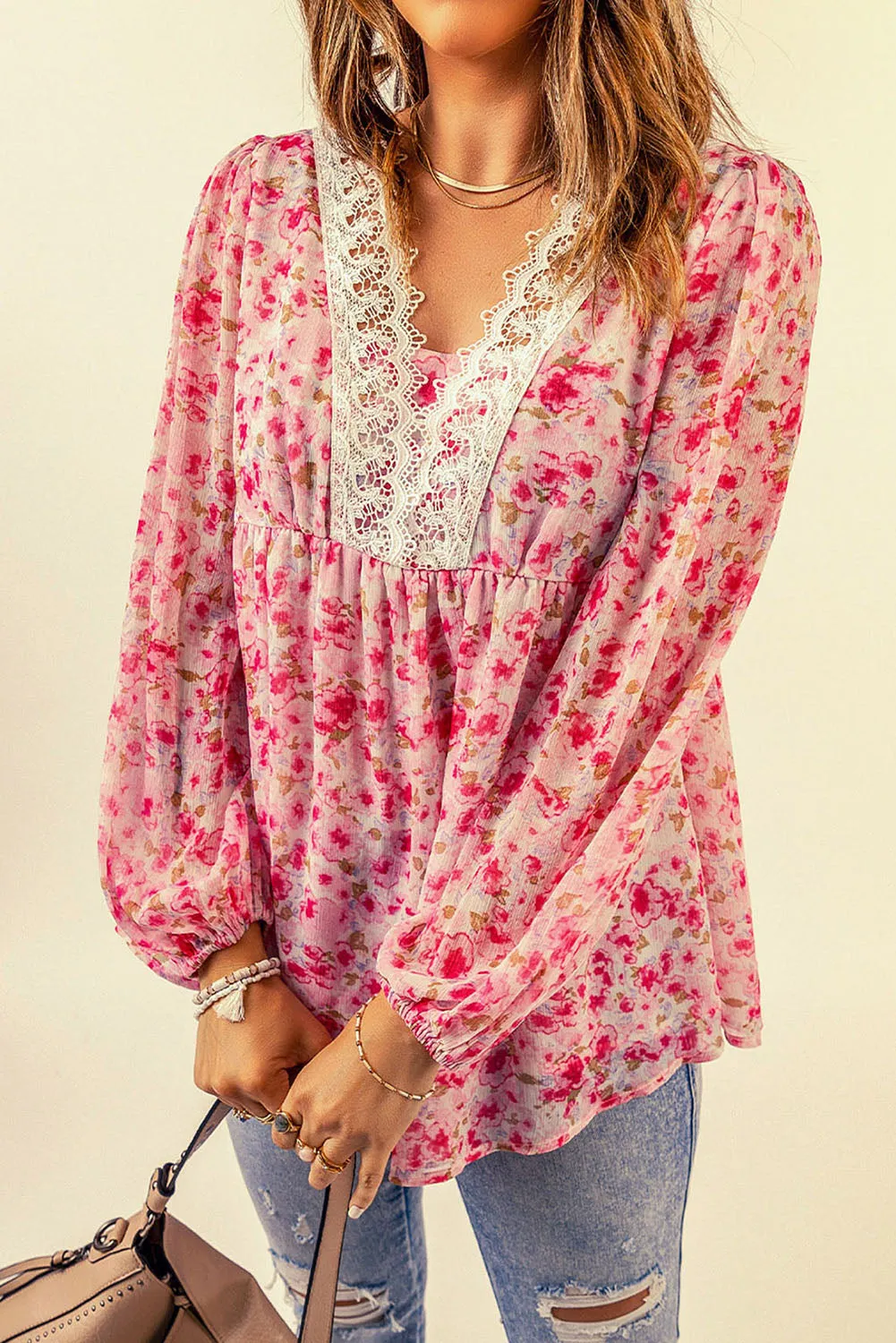 *App Exclusive* Floral Lace Trim Balloon Sleeve Blouse