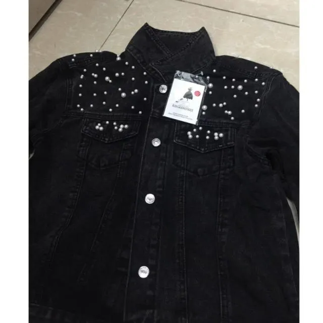 Fashion Women’s Denim Jacket Full Sleeve Loose Button Pearls