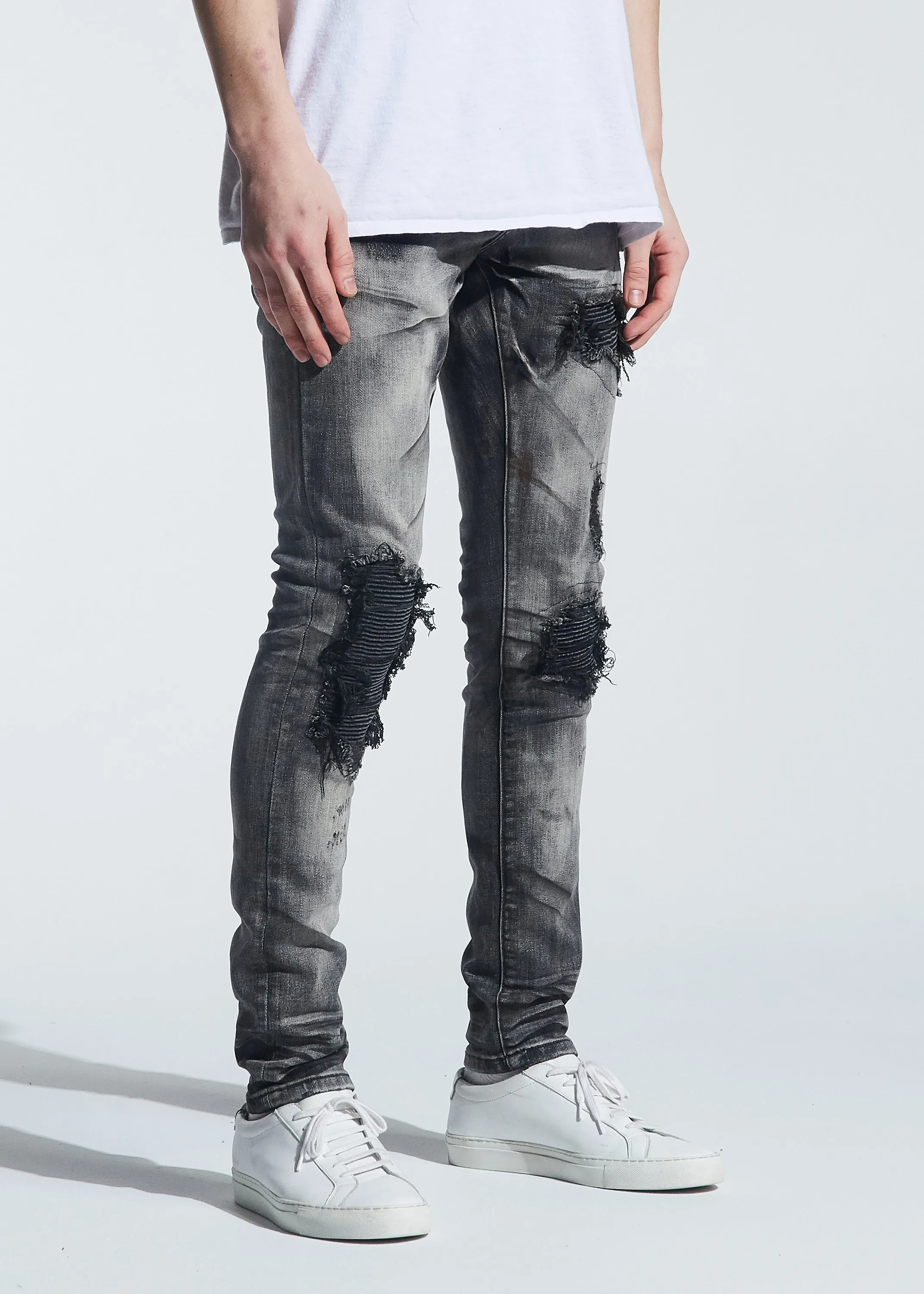 Hayes Rip & Repair Denim (Distressed Grey Wash)