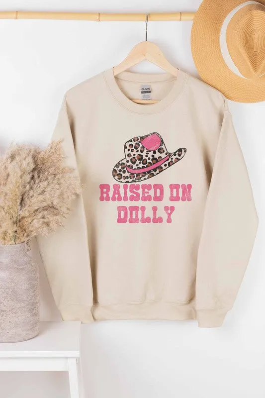 RAISED ON DOLLY GRAPHIC SWEATSHIRT PLUS SIZE