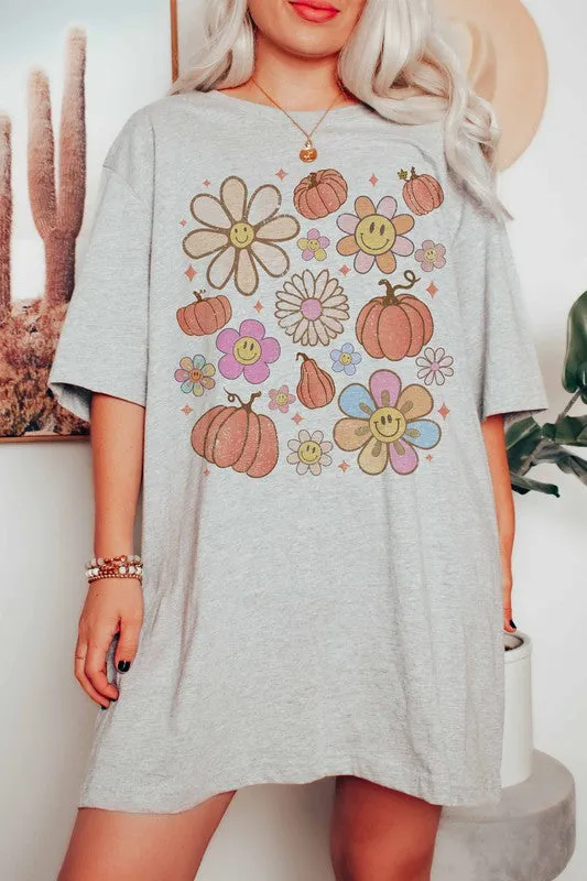 SMILEY PUMPKIN DAISY GRAPHIC TEE