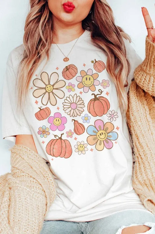 SMILEY PUMPKIN DAISY GRAPHIC TEE